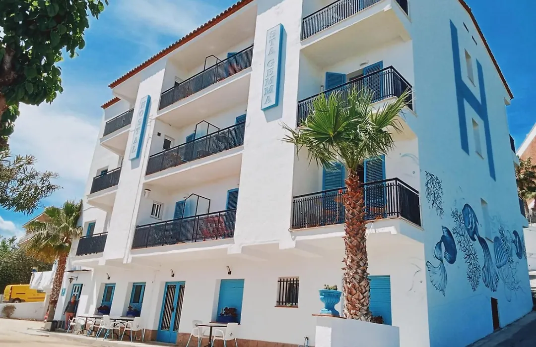 Hostal Santa Gemma-1
