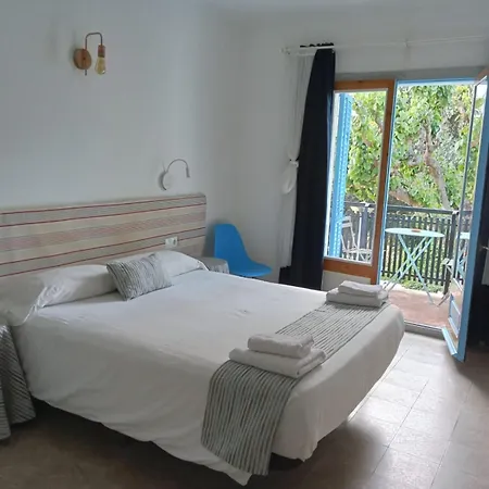 Hostal Santa Gemma-2